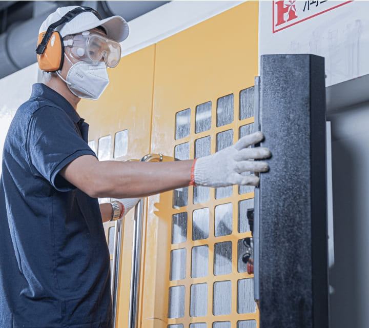 CNC Machining Factory